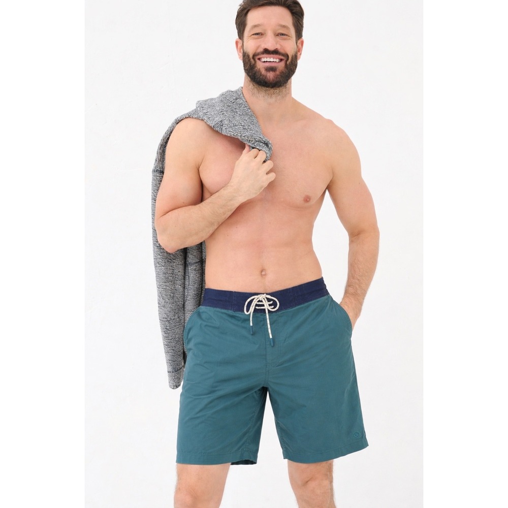 FatFace Men's Camber Board Shorts Size Large Teal Navy Mesh‎ Lined Swim Trunks